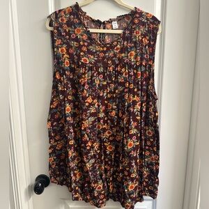 Old Navy flowy top